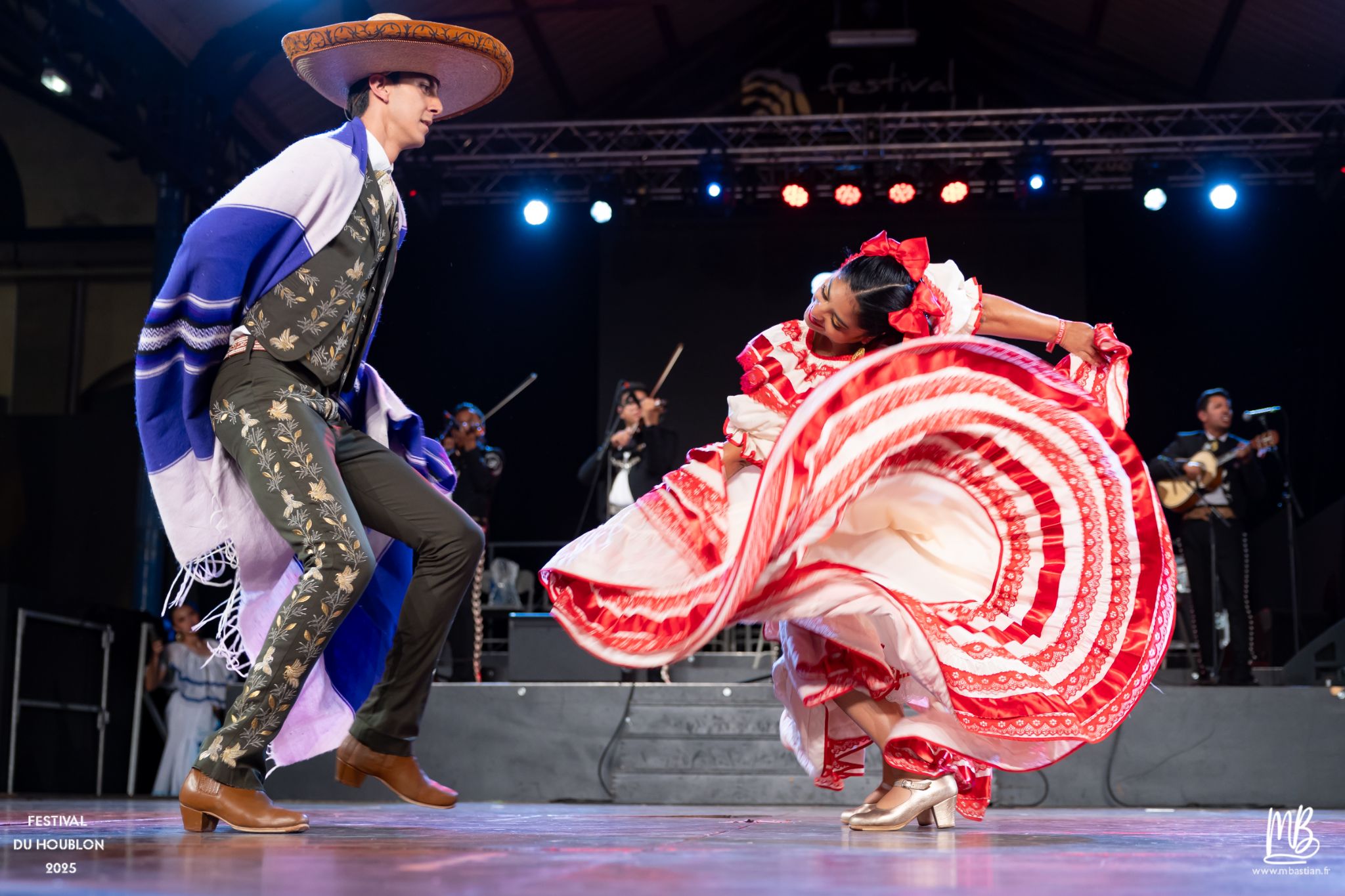 20250823 FDH2025 MB 332