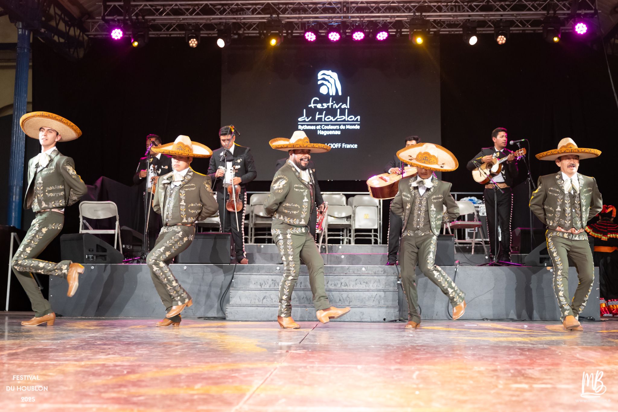 20250823 FDH2025 MB 340