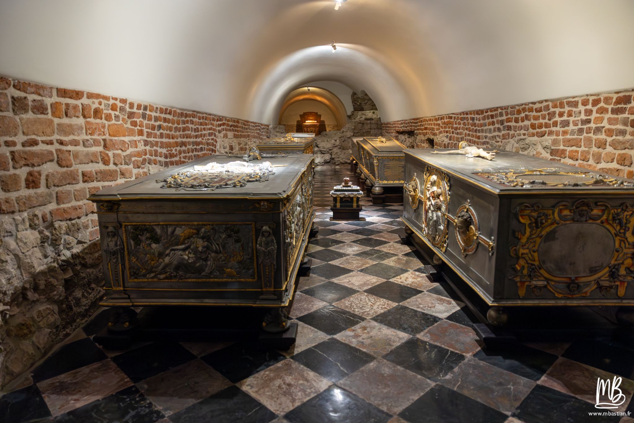 2026 04 05 CRACOVIE MB 100