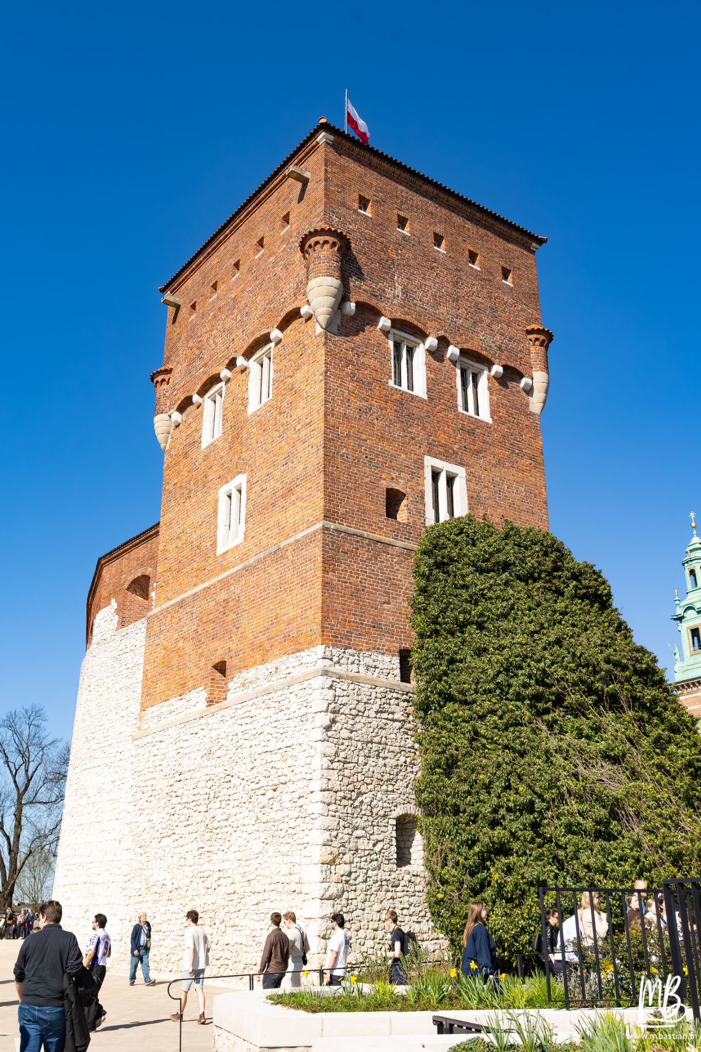 2026 04 05 CRACOVIE MB 82