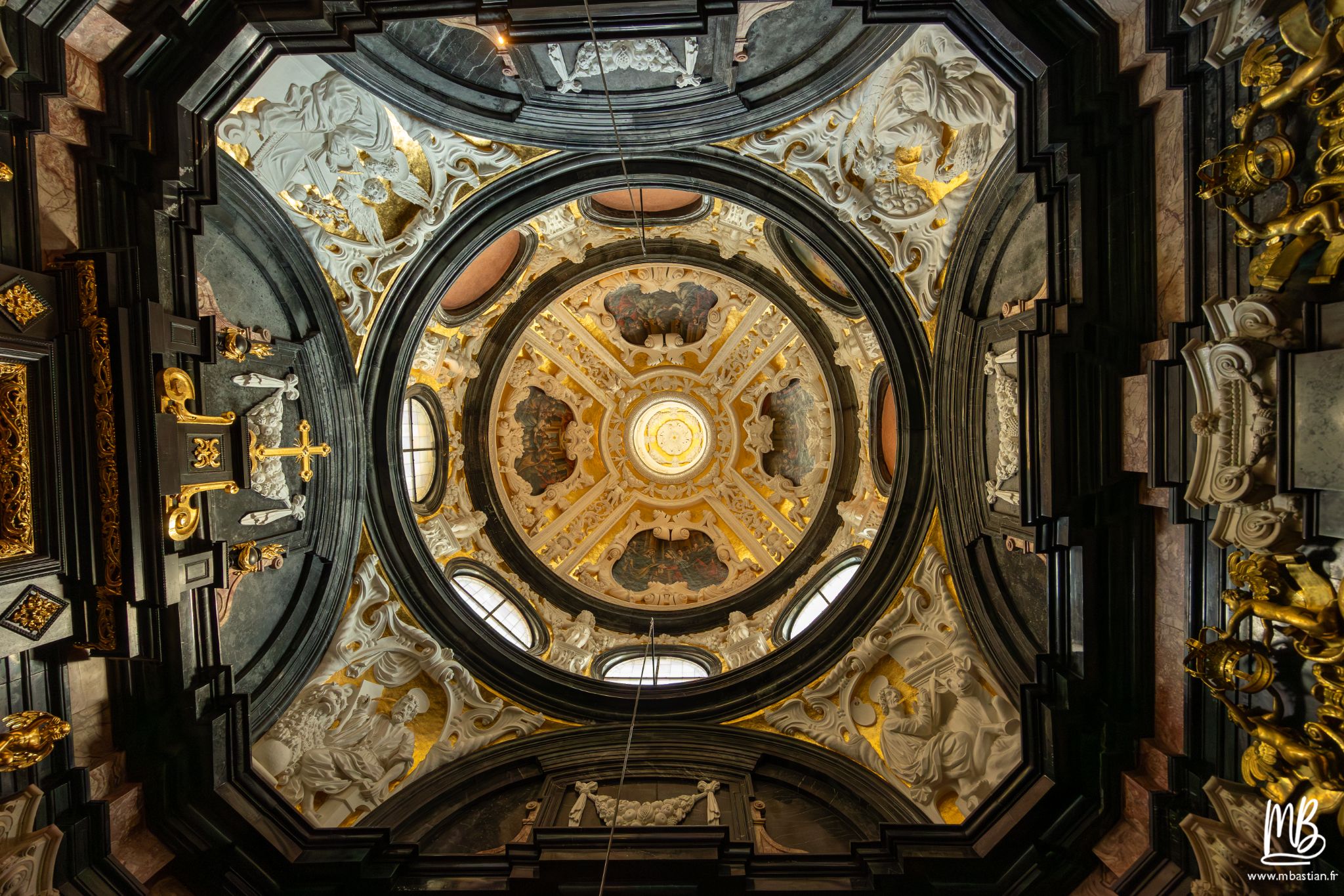 2026 04 05 CRACOVIE MB 94