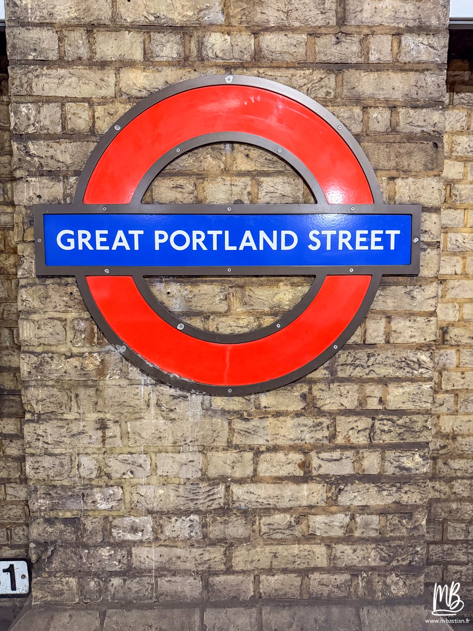 20260827 Londres MB 28