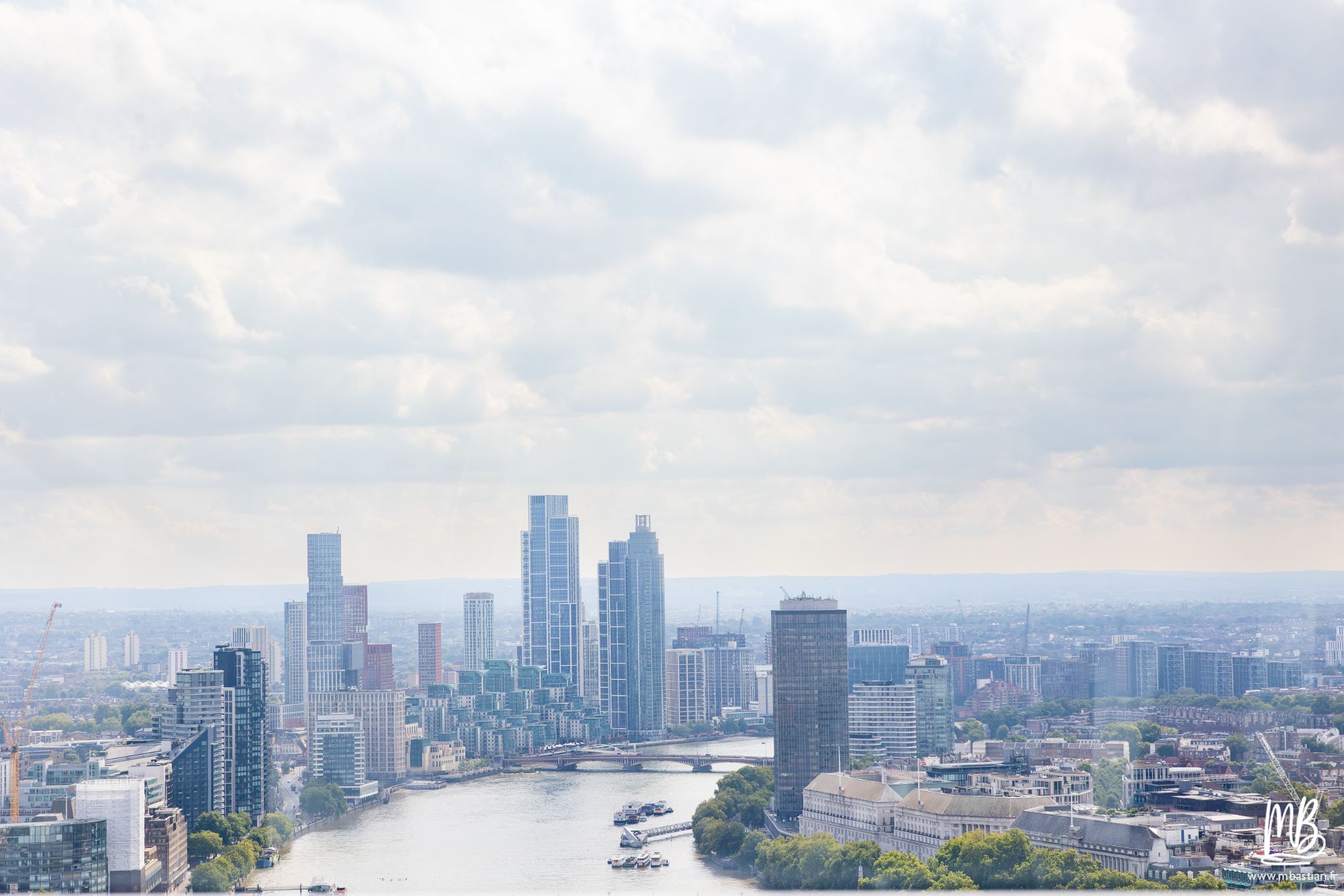 20260826 Londres MB 123